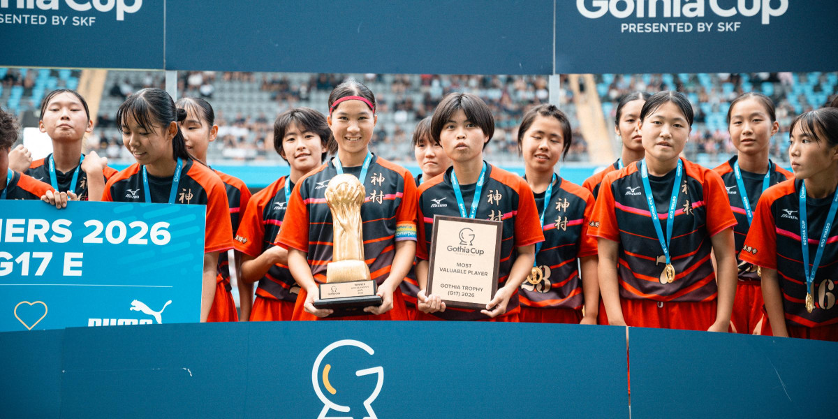 Lightning Did Not Stop Kamimura Gakuen